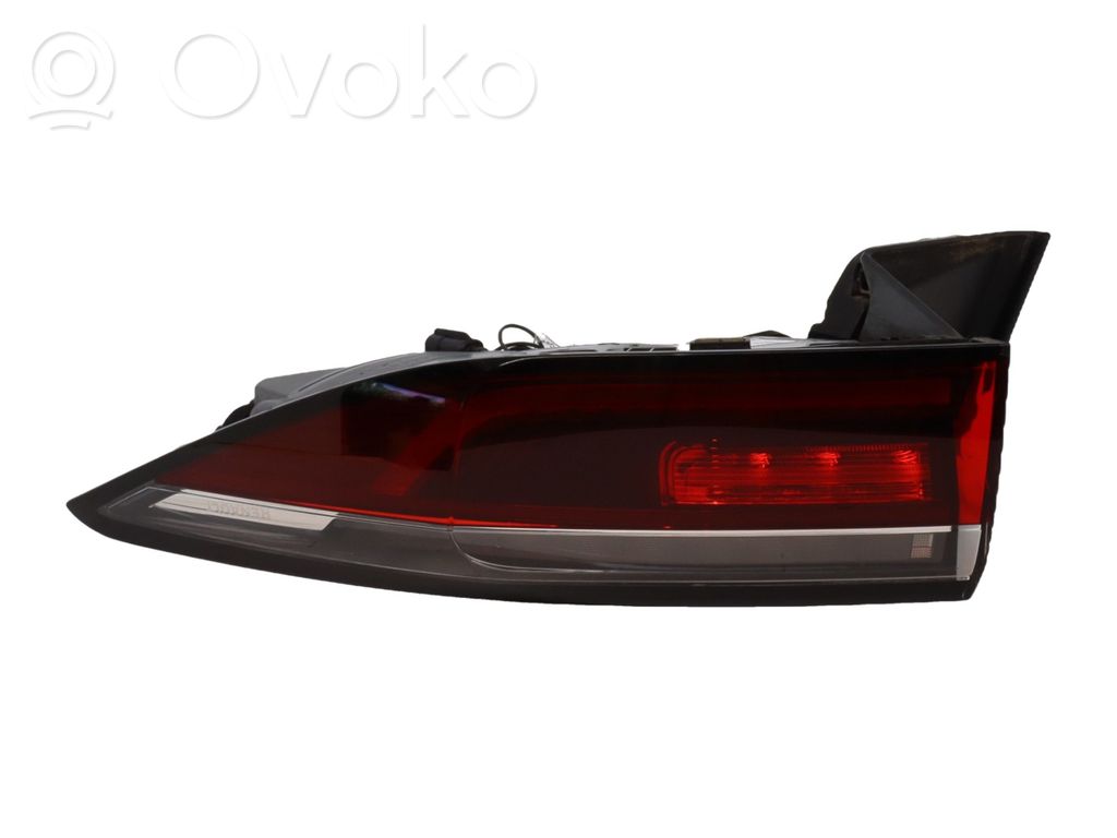 Rear/tail lights
