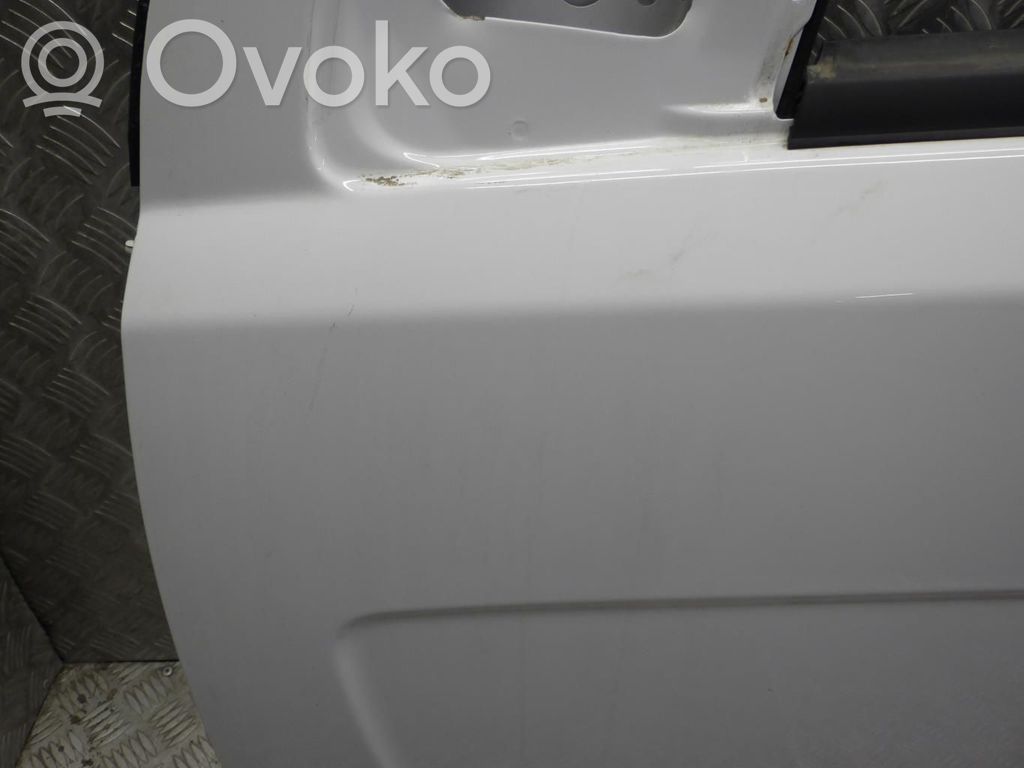 Chevrolet Aveo Puerta delantera 