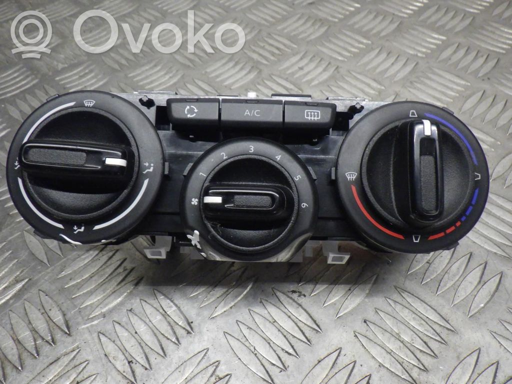 Citroen C3 Climate control unit 