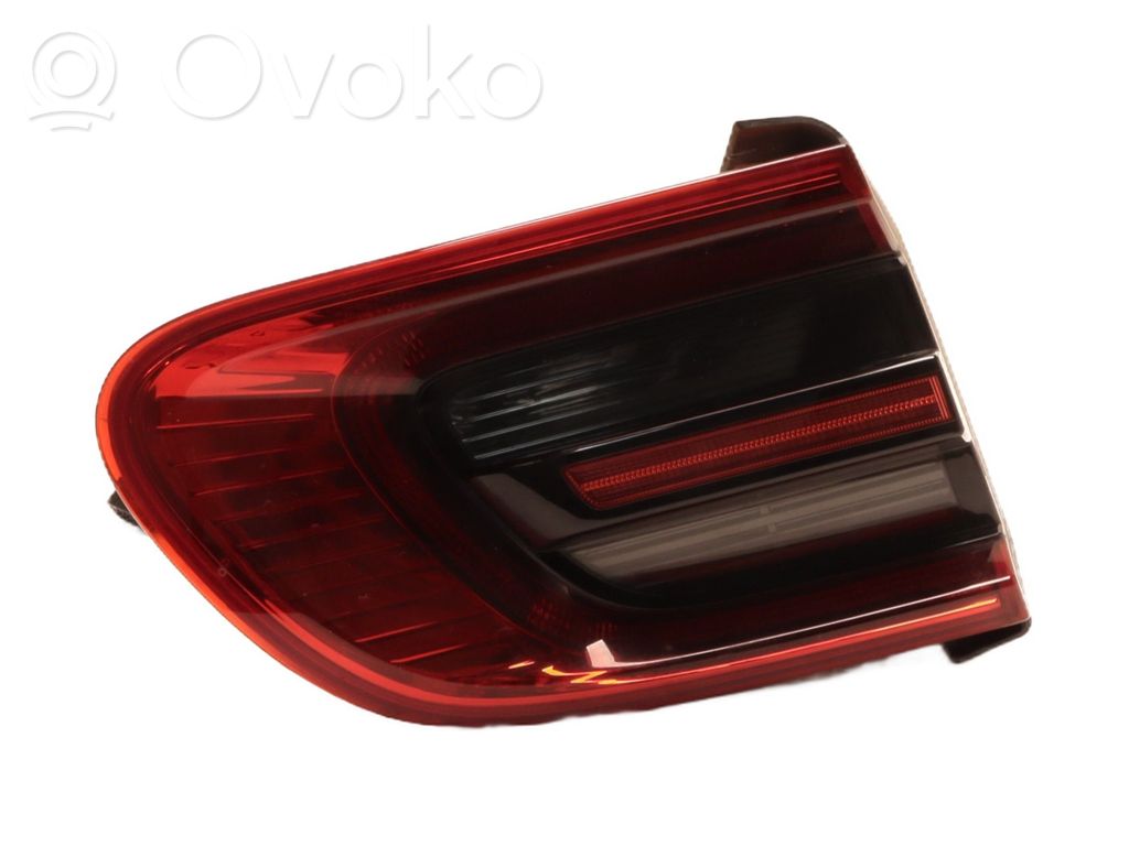Porsche Macan (95B) Takaluukun takavalot 
