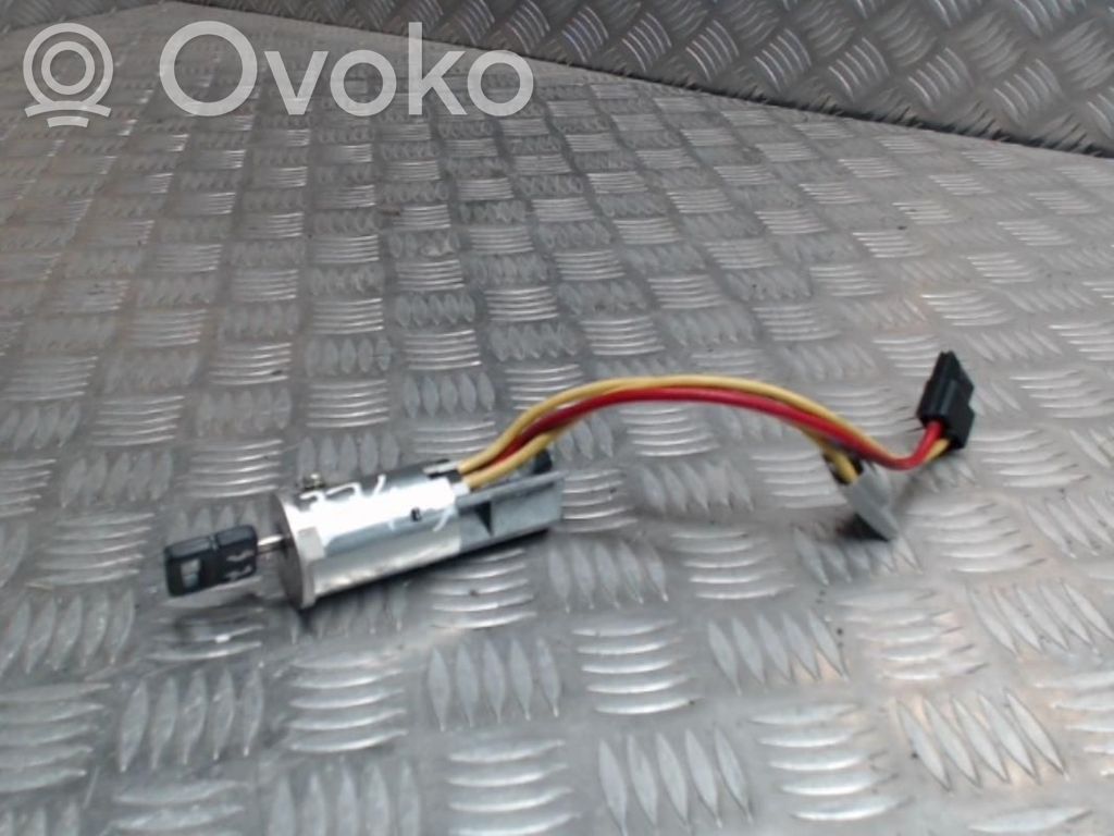Renault Twingo I Aizdedzes atslēga 