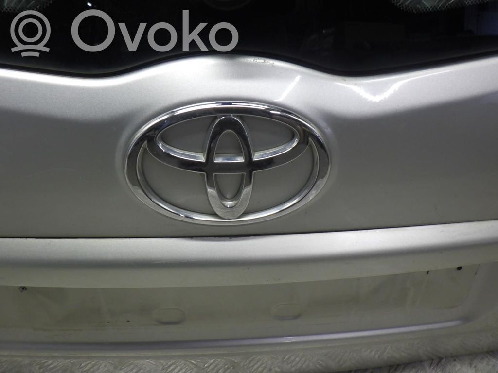 Toyota Corolla Verso E121 Tailgate/trunk/boot lid 