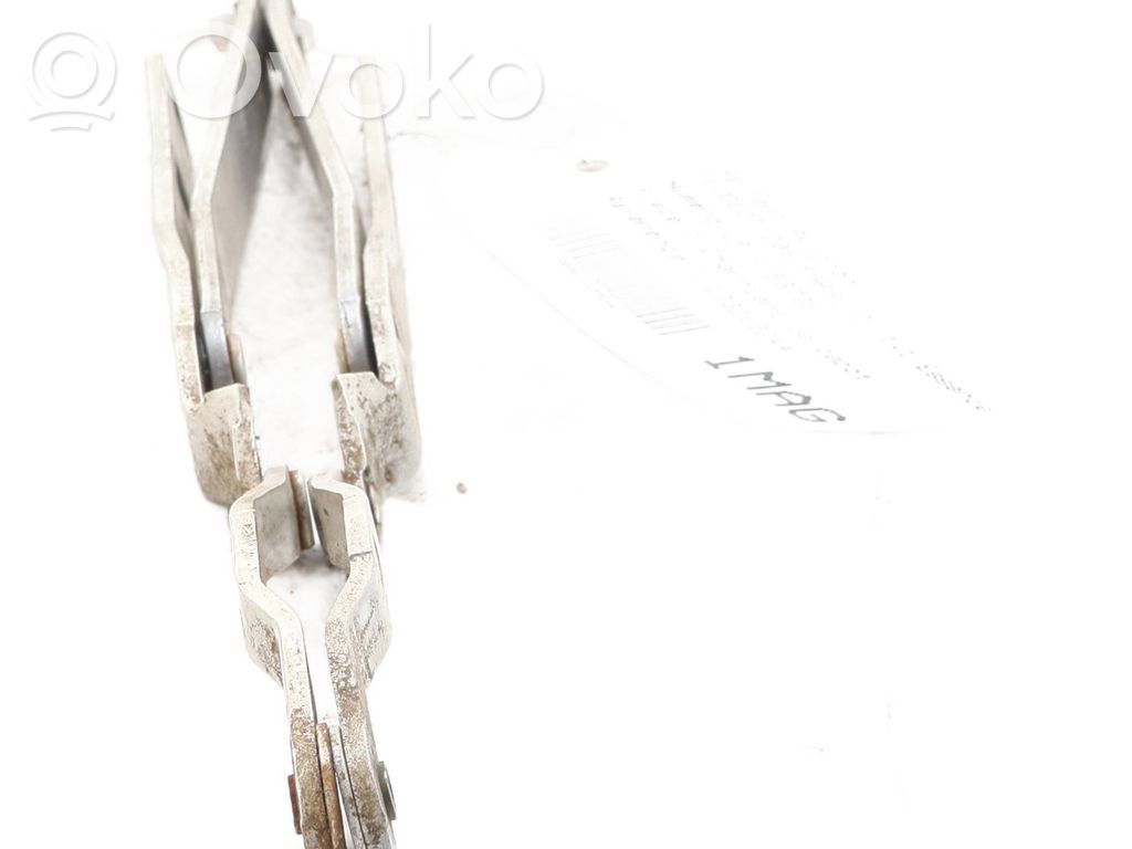 Peugeot 205 Dzinēja pārsega eņģe (-es) 