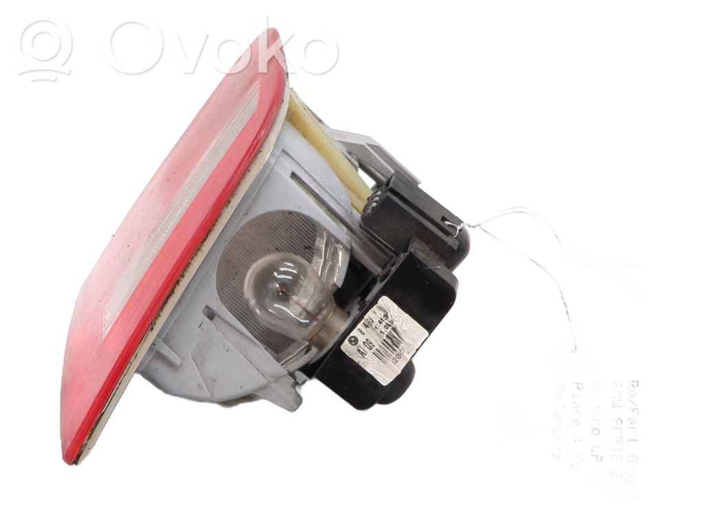 Lampy tylnej klapy bagażnika   63216920706