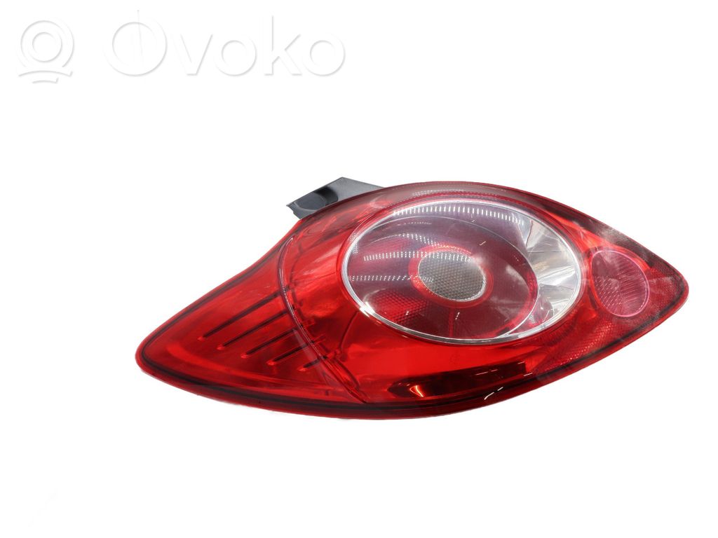 Rear/tail lights   1579396