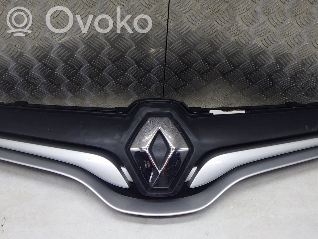 Renault Kangoo II Etusäleikkö 