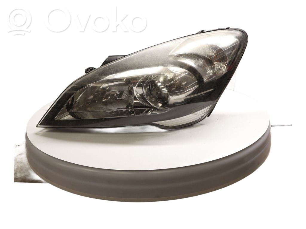 KIA Ceed Headlight/headlamp 
