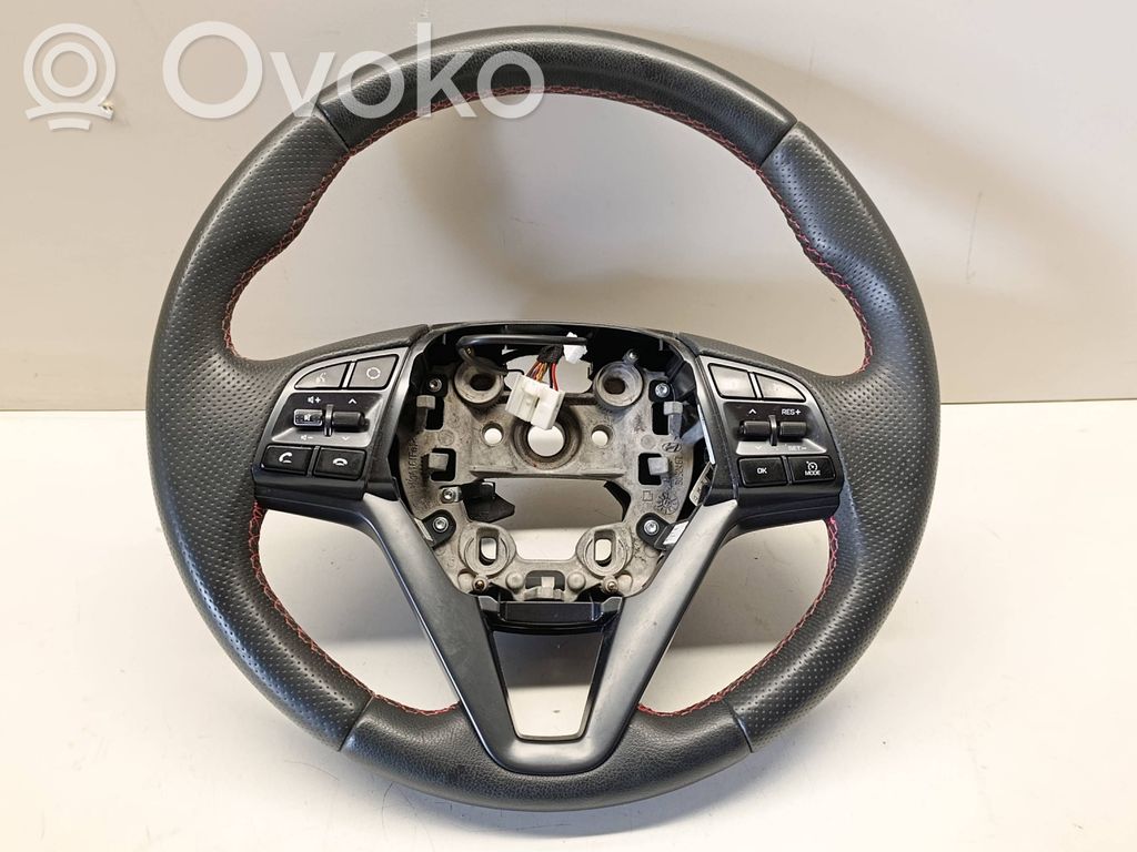 Hyundai Tucson TL Ohjauspyörä 