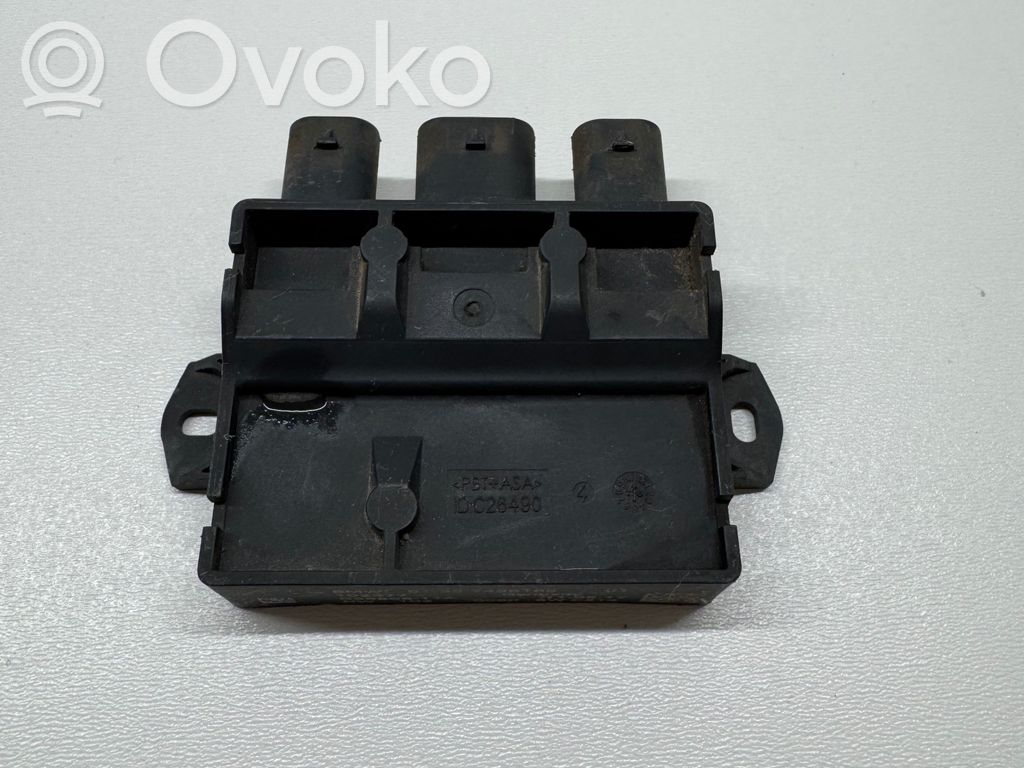 BMW 5 G30 G31 G38 Trunk lid opening control unit 