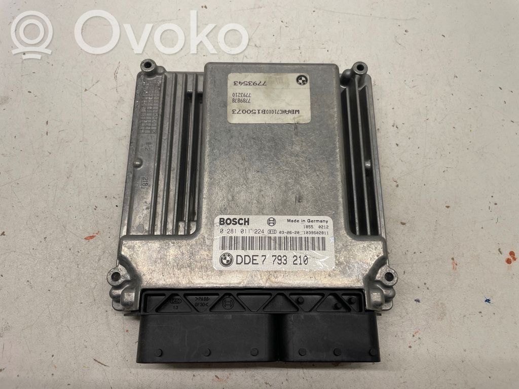 BMW 5 E60 E61 Engine control unit/module 