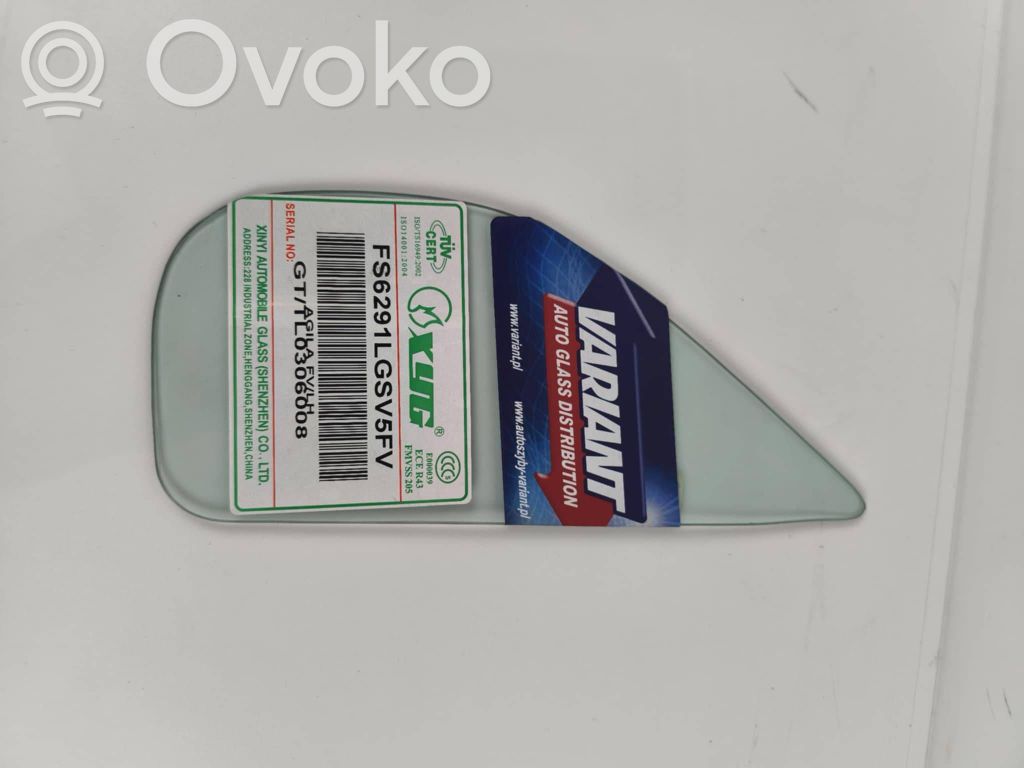 Opel Agila A Front door window glass four-door 