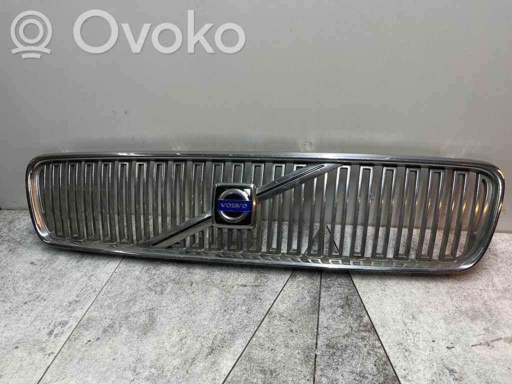 Volvo V50 Etusäleikkö 