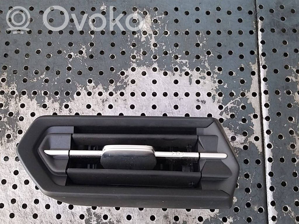 Audi A3 8Y Rejilla de ventilación central del panel 