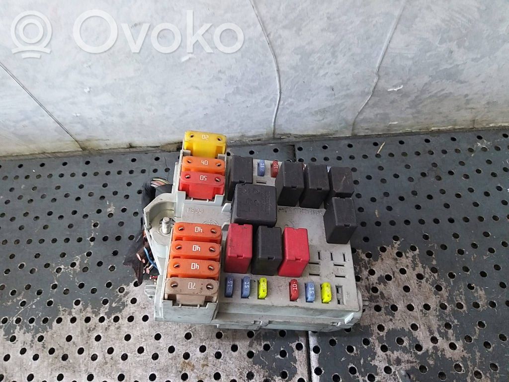 Alfa Romeo 159 Fuse module 