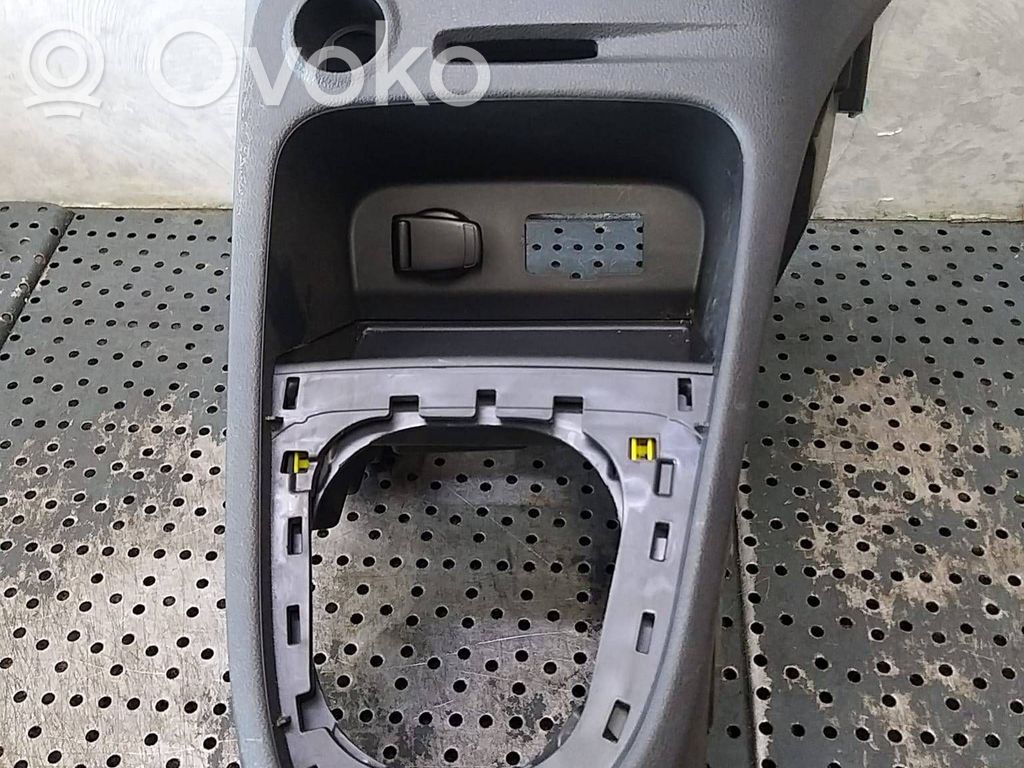 Renault Captur Inny elementy tunelu środkowego 