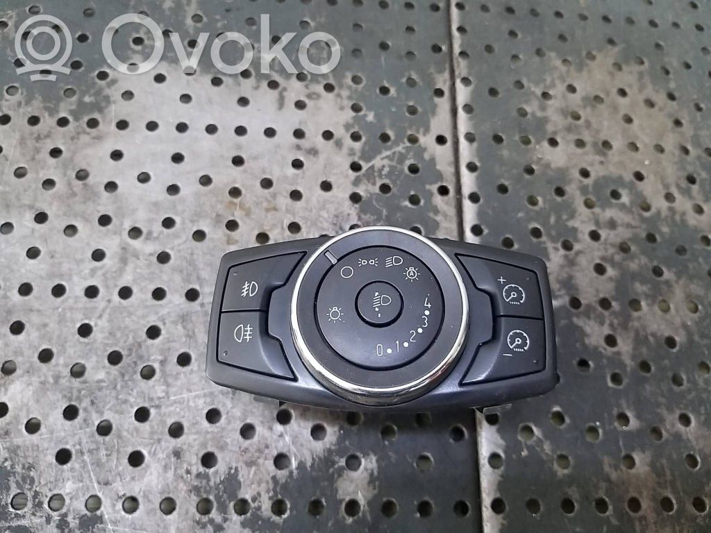 Ford Focus Comutator lumini 