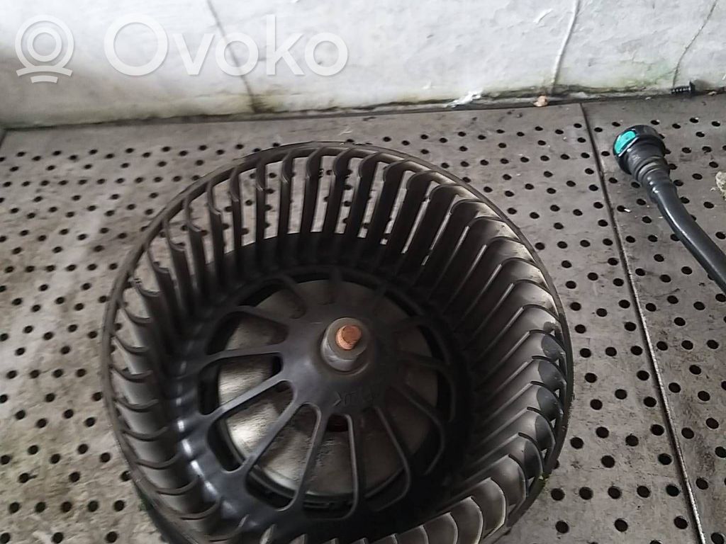 Ford C-MAX I Mazā radiatora ventilators 