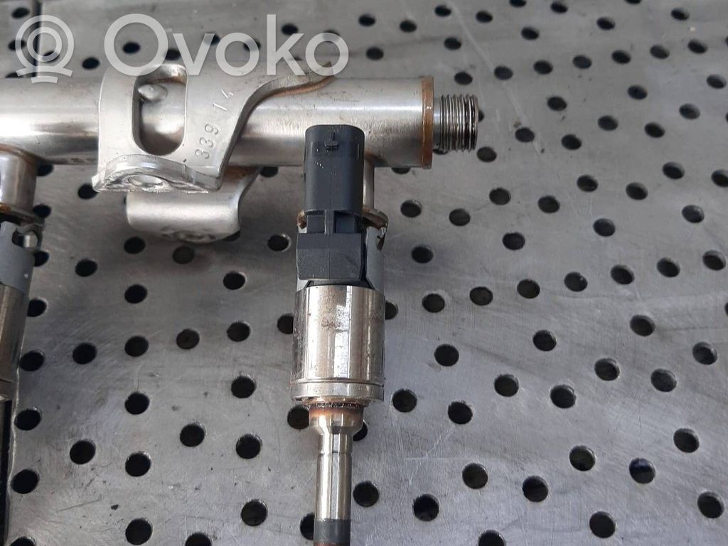 Inyector de combustible   0261500222