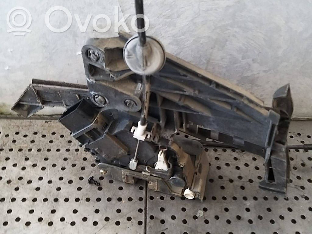 Zamek drzwi tylnych   3M5AR26412BN,2275N