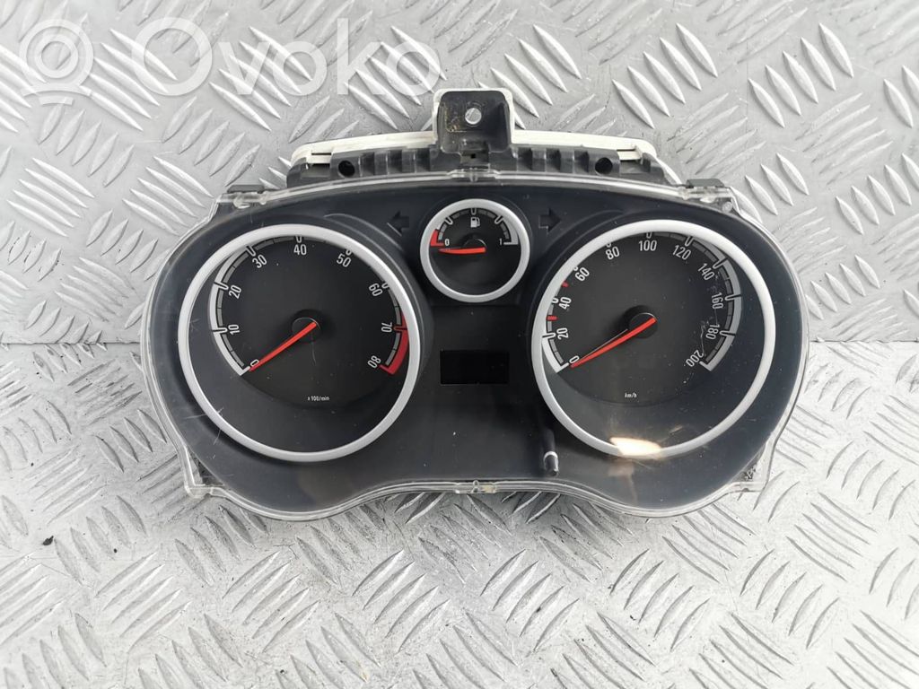 Opel Corsa D Vitezometru (grup de instrumente) 