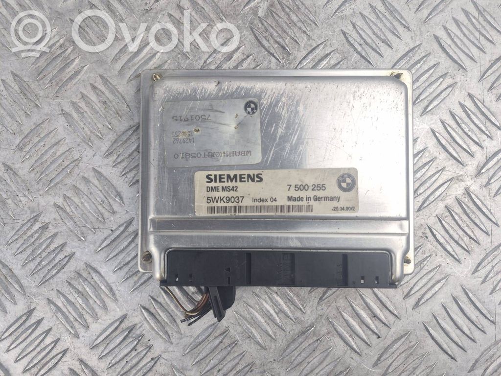 BMW 5 E39 Variklio valdymo blokas 