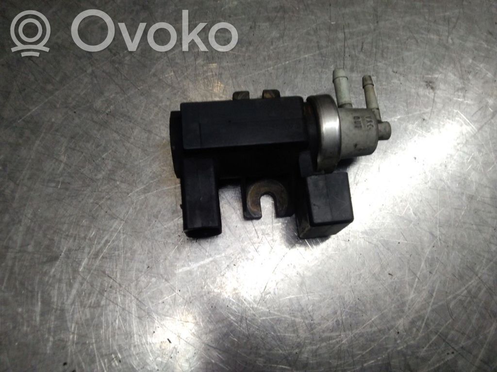 Electroválvula del turbo   8E0906627A,72290335
