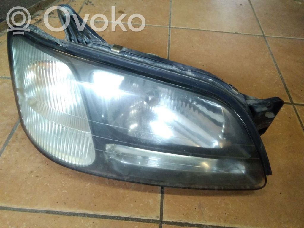 Subaru Legacy Scheinwerfer 