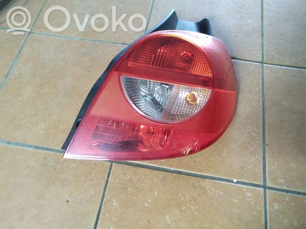 Takavalot   89035080