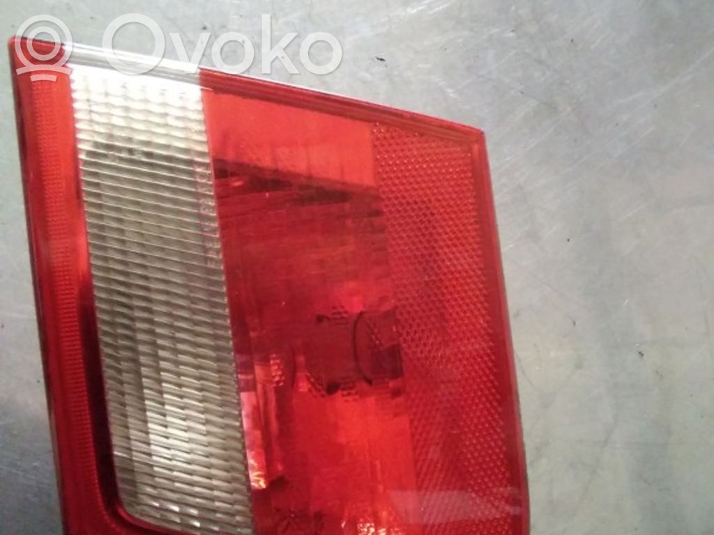 BMW 3 E46 Tailgate rear/tail lights 