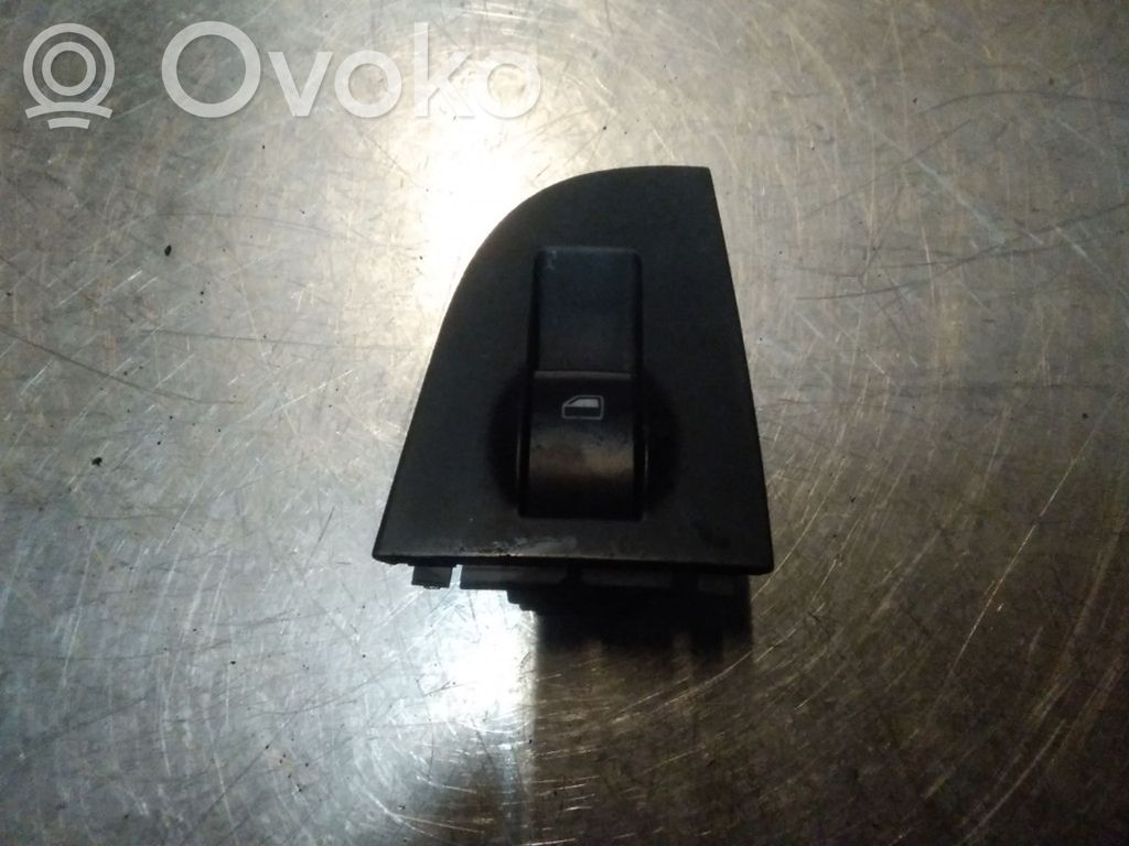 Audi A6 S6 C5 4B Electric window control switch 