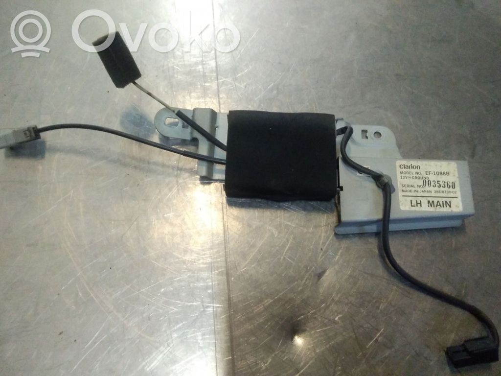 Subaru Forester SF Antenos stiprintuvas 