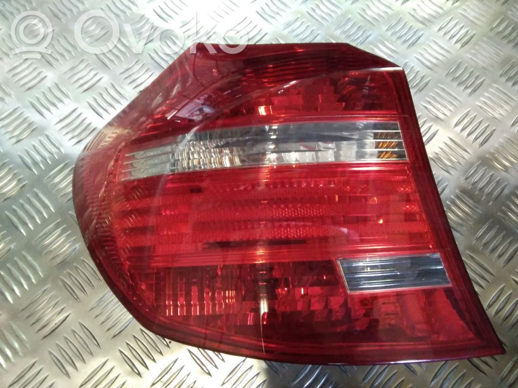 BMW 1 E81 E87 Galinis žibintas kėbule 