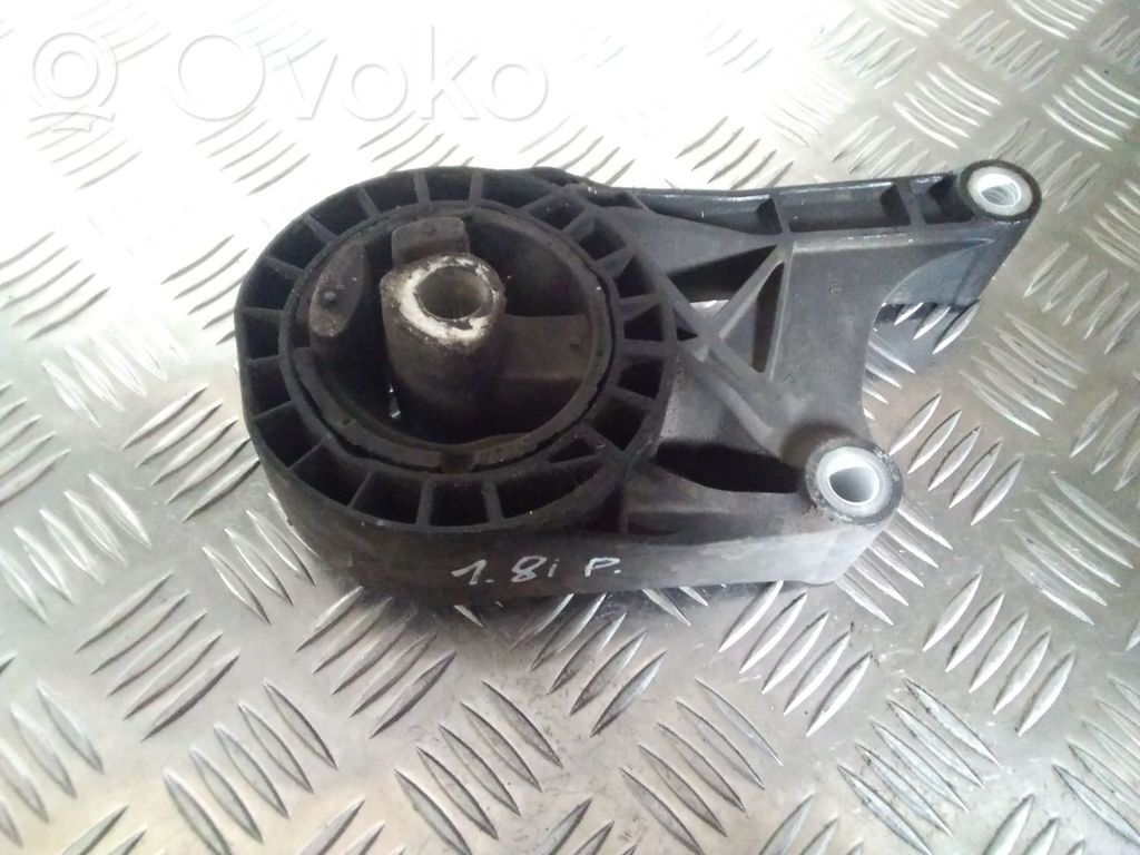 Opel Vectra C Engine mount bracket 