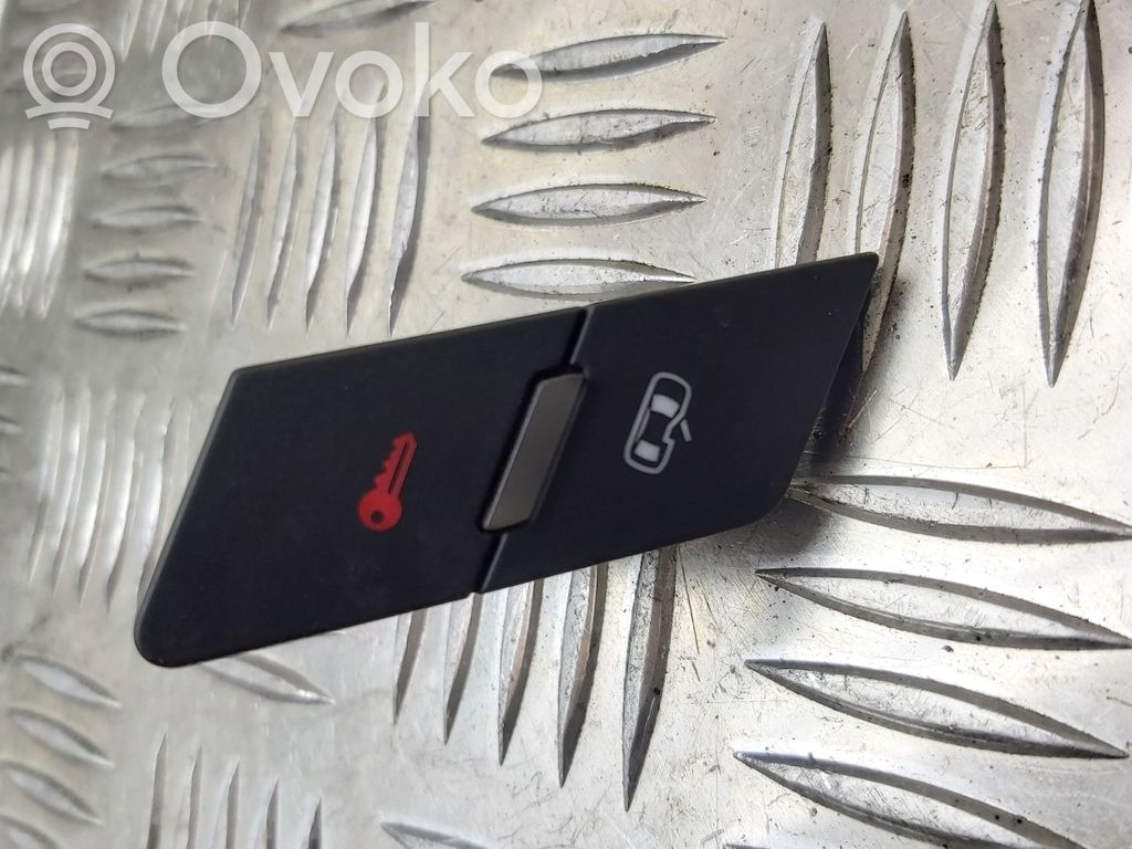 Central locking switch button   7289