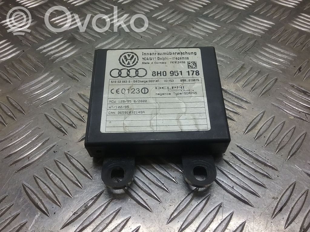 Audi A4 S4 B7 8E 8H Alarm control unit/module 