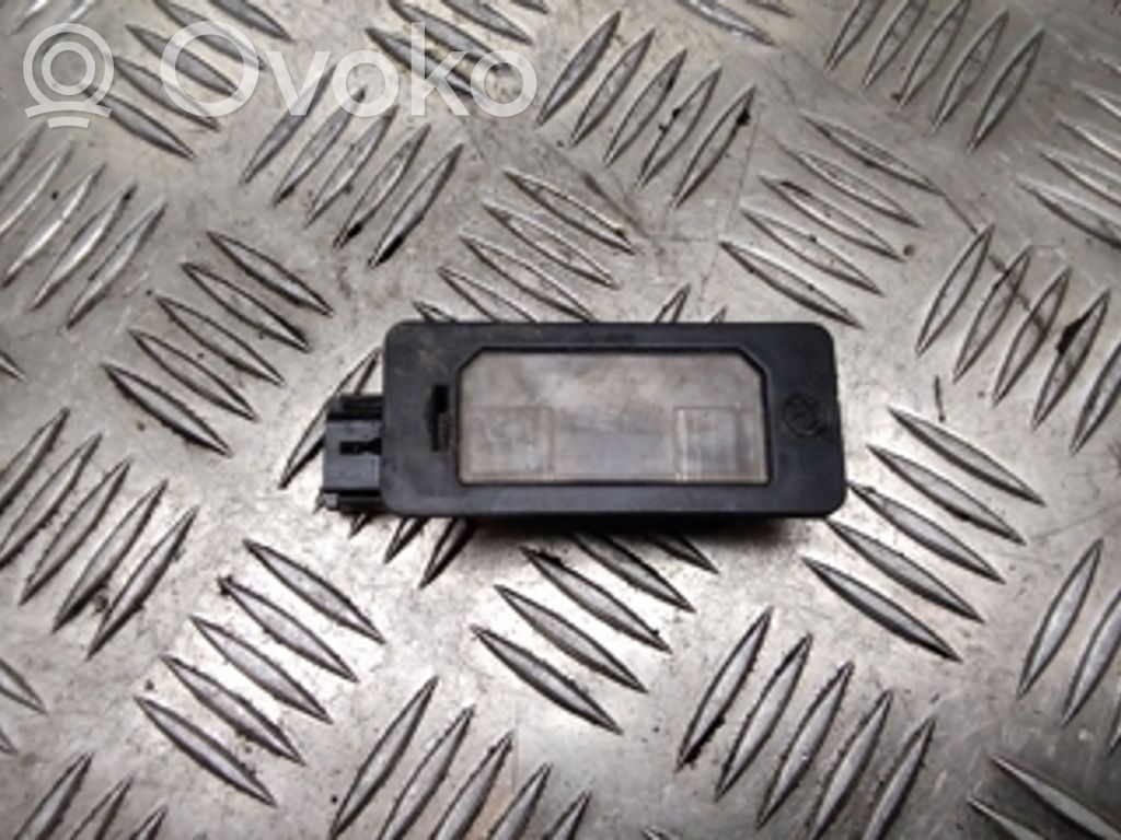 Number plate light   190709