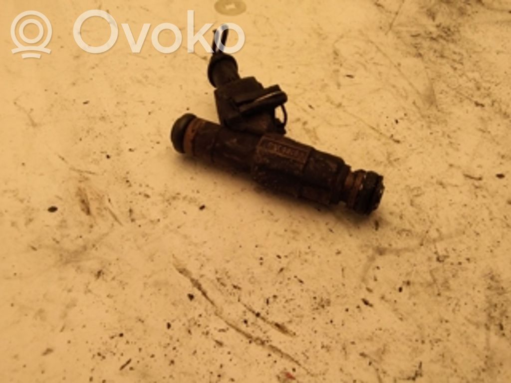 Volvo S80 Fuel injector 