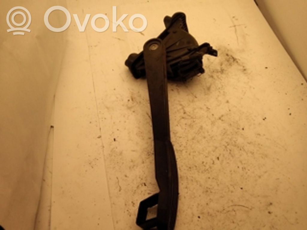 Volvo S80 Accelerator throttle pedal 