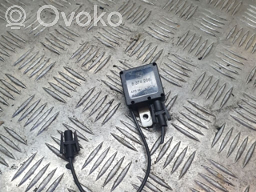 BMW 5 E39 Antenos stiprintuvas 