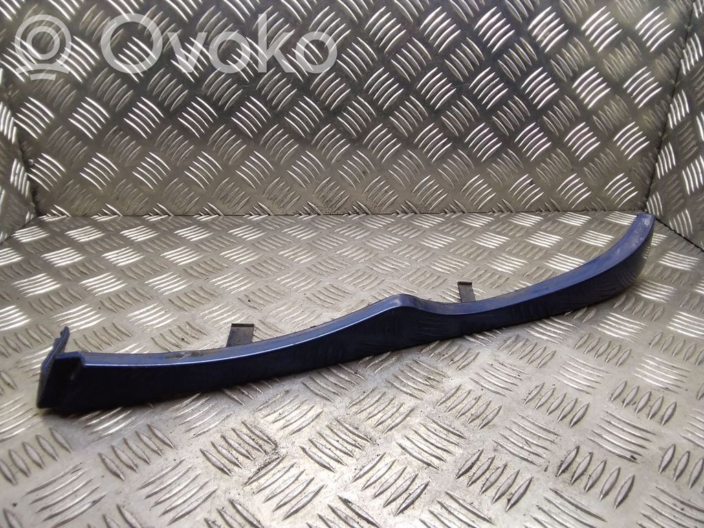 BMW 3 E46 Ajovalon valaisimen alalista 
