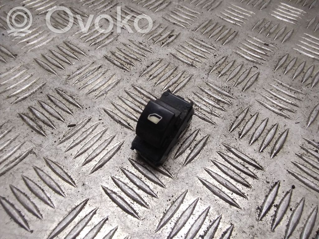 Citroen C4 I Interruptor del elevalunas eléctrico 