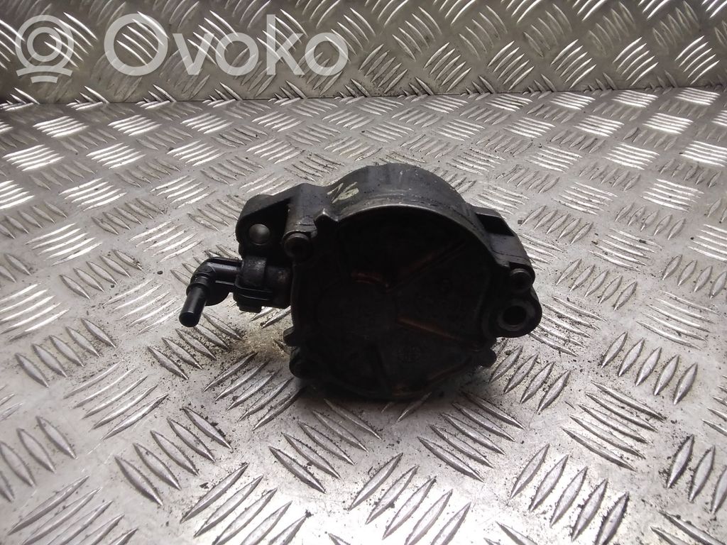 Vacuum pump   D156,D1563C2