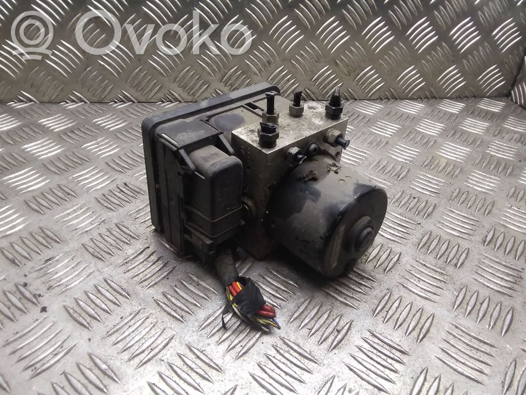 Volvo C30 ABS bloks 
