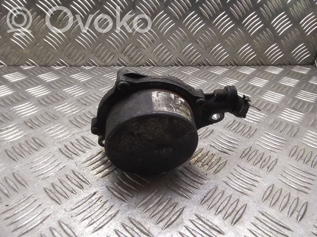 BMW 3 E46 Vacuum pump 