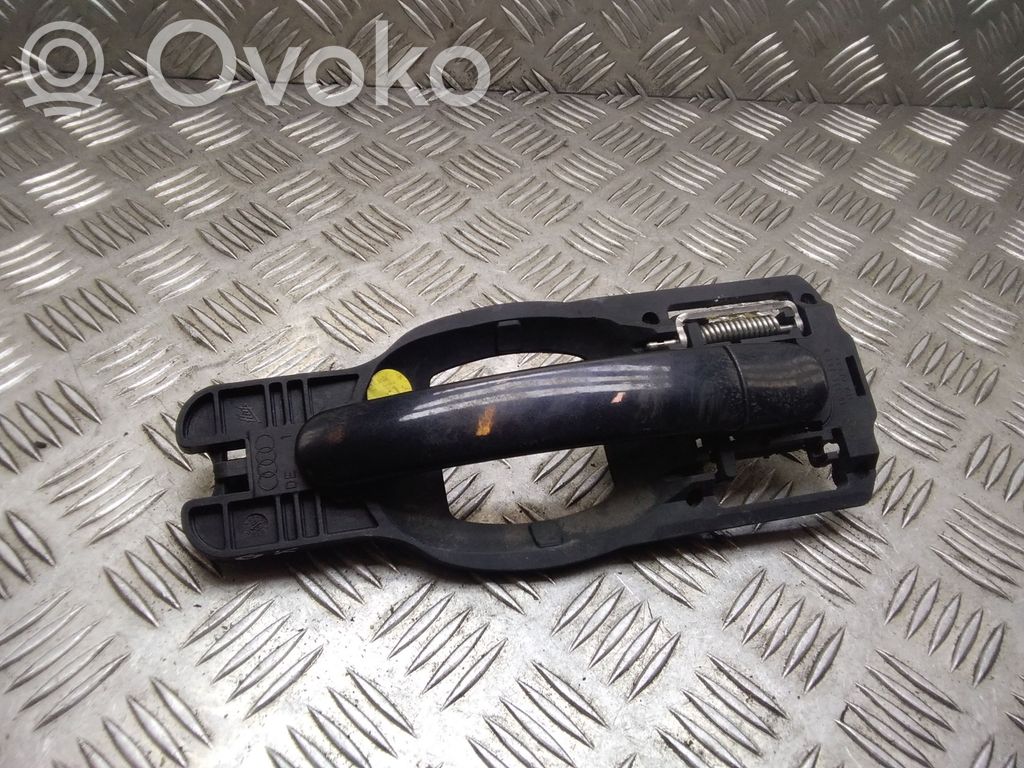Manecilla externa puerta trasera   8Z0837886A,8Z0837885A,8Z0839885A,8Z0839886A
