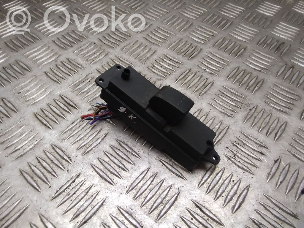 Mazda 3 I Electric window control switch 