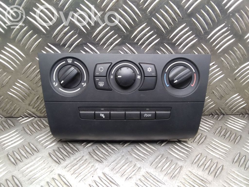 BMW 1 E81 E87 Climate control unit 