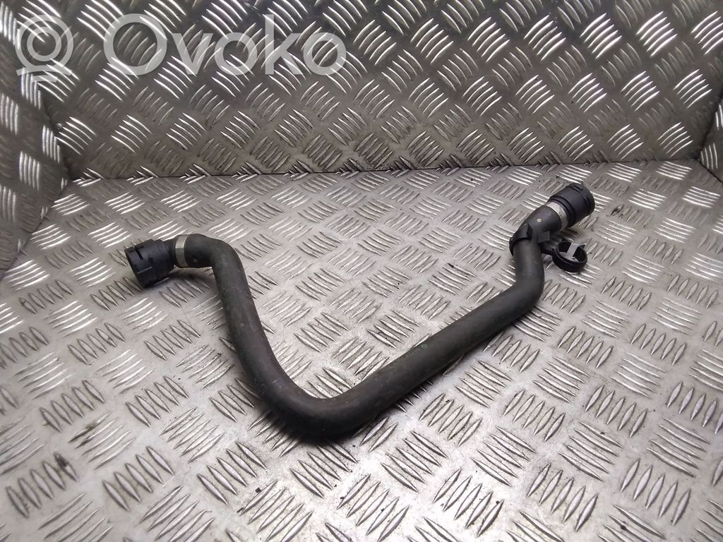 BMW 7 E65 E66 Engine coolant pipe/hose 