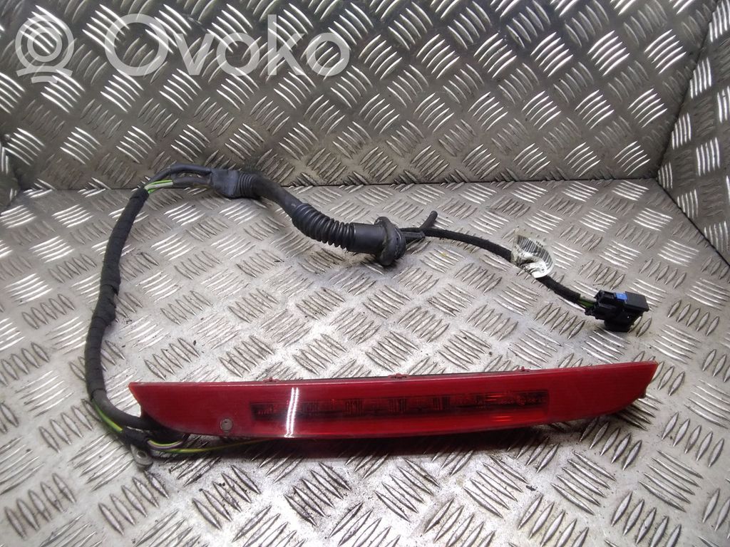 Peugeot 308 Third/center stoplight 