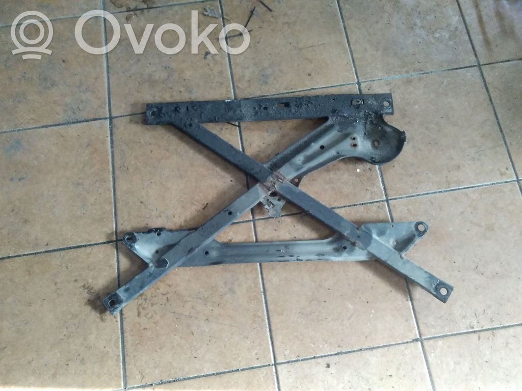 Audi A5 8T 8F Sottotelaio anteriore 